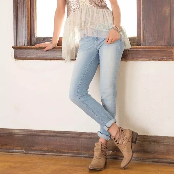 Freebird by Steven Blonde Stair Boot 7 - Picture 11 of 11